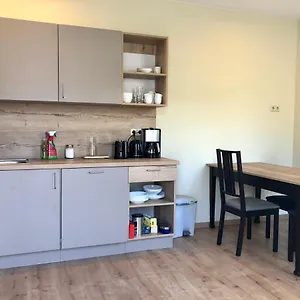 Senfbude - Wunderschöne Für 4 Personen Mit Stellplatz Aparthotel Leipzig